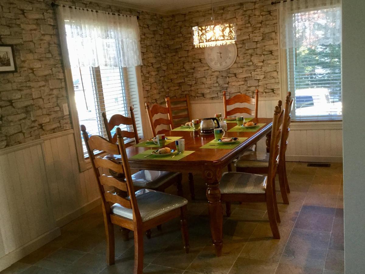Holiday home Chez-vous Au Village Saint-Damien-de-Buckland
